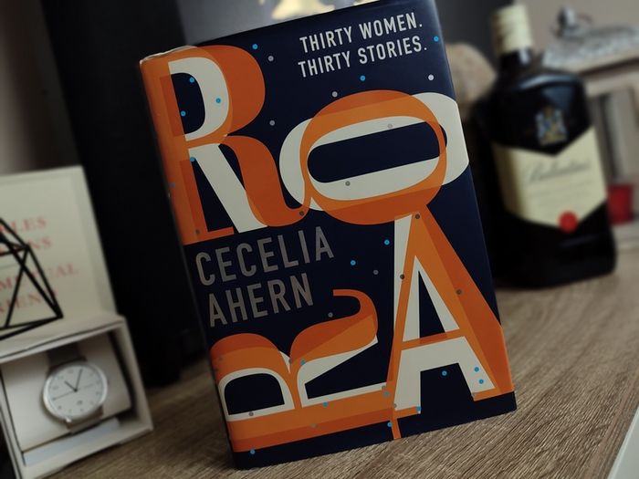 Roar: Thirty Women Thirty Stories ! Hand Signed by Cecelia Ahern ! Genuine Autograph ! Hardcover ! 2018 ! by HarperCollins !