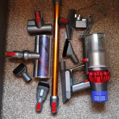 Dyson v10