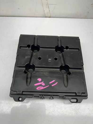 Control unit on-board power supply BCM VW POLO 6R0937086H A2l5b2s