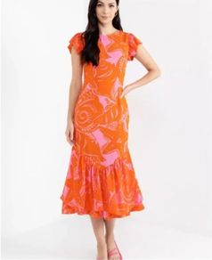 Never Fully Dressed Size 10 BNWT