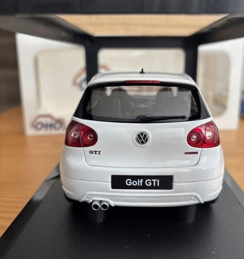 VW Golf Gti Edition30 Mk5 1/18 Otto New In Box
