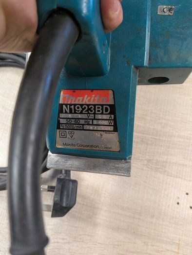 Makita 220v planer