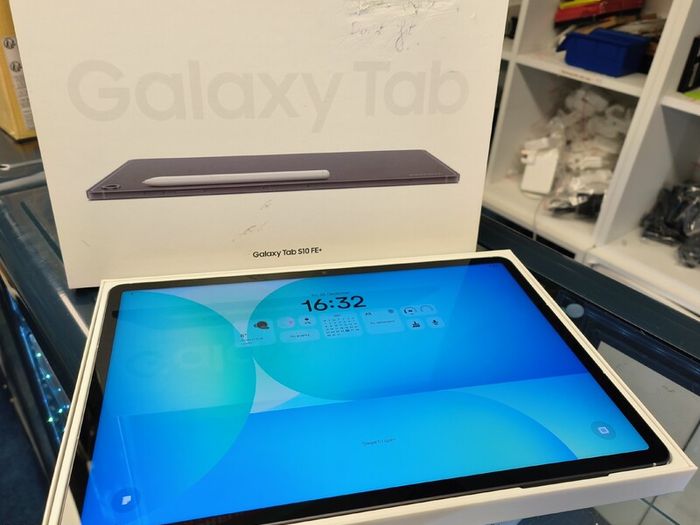 13.1" SAMSUNG Galaxy Tab S10 FE Plus (S10 FE +) 128GB WiFi Grey  (Looked Not Used)