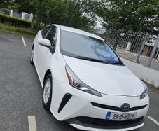 Toyota Prius 2021