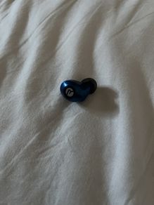 Raycon earbuds right only