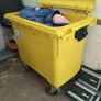 wheelie bin Image 2