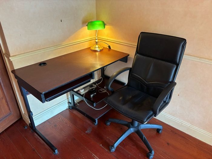 Office/Computer Desk And Office Chair
