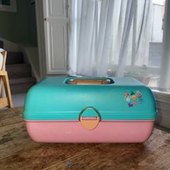 Vintage 1980's Caboodle makeup case