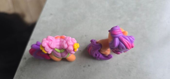 2 x Ponyville 2inch Figures MLP G3.5 My Little Pony 2008