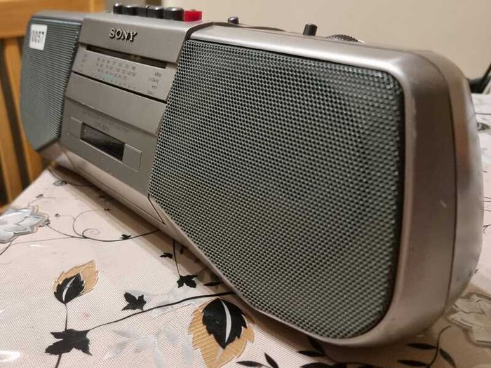 From 2001  Sony CFS-B21L, working only as radio, cassette deck broken, no motor.