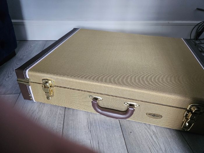 6 guitar case