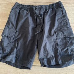 cargo shorts size large