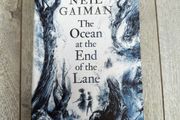 The Ocean at the End of the Lane, Neil Gaiman, Illustrated Edition (Elise Hurst)