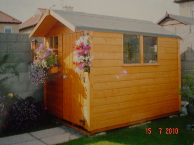 8ft x 6ft Kendal Range Garden Shed
