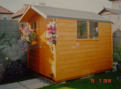 8ft x 6ft Kendal Range Garden Shed