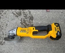 DeWalt DCG412 18V XR grinder