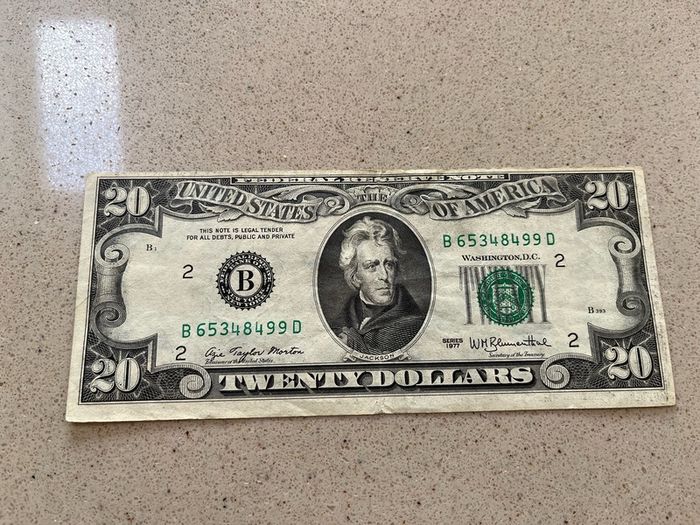 USA 1977 20 Dollars Banknotes Misaligned Border