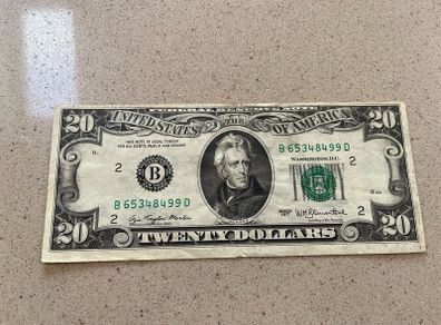 USA 1977 20 Dollars Banknotes Misaligned Border