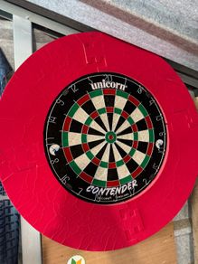 Unicorn Contender Dartboard with surround