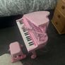 kids pink piano Image 5