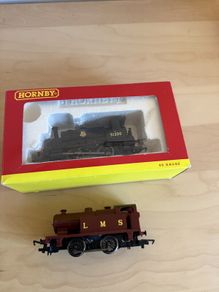 Hornby Shunters x 2