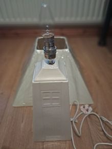 NEW Belleek Pottery Table Lamp