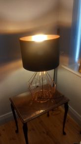 Table lamp