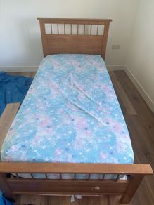 Single Bed Frame - Solid wood