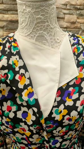 Vintage black floral A-line dress with detachable collar and belt size M or L