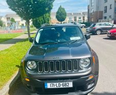 Jeep Renegade 2017 (Price Offer Just this weekend)
