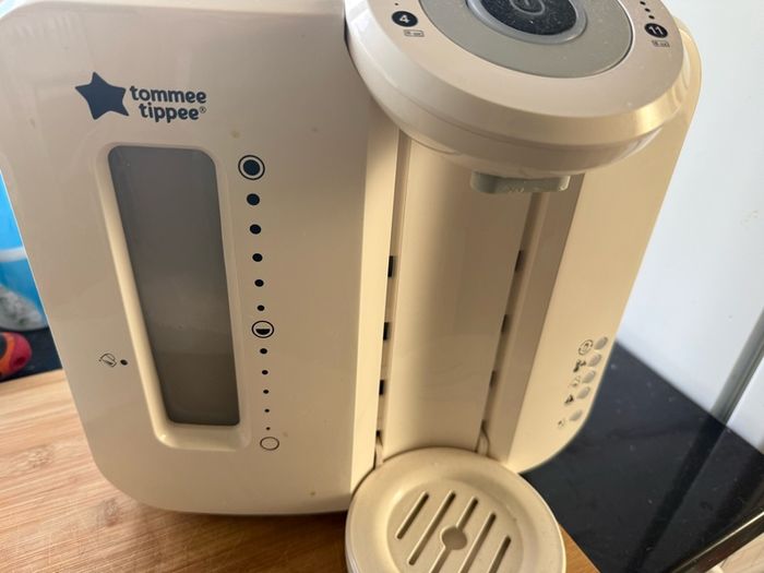 Tommee tippee