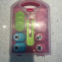 Paper punch & Embossing stamp set - excellent condition