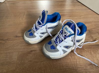 roller shoes/ Rollies