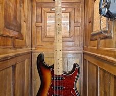 Squier Stratocaster 1990's