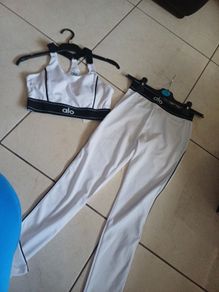 ladys alo gym set