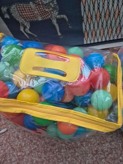 play pen balls