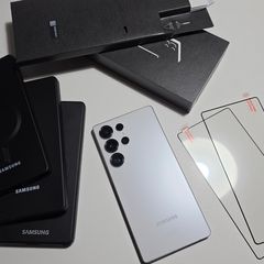 Samsung Galaxy S25 ultra 12GB/256 Phone