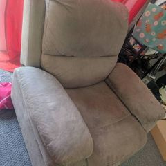 Reclining armchair