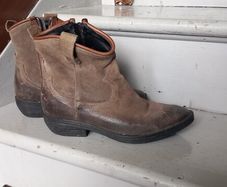 Leather texan boots