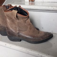 Leather texan boots