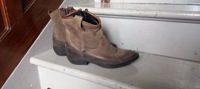 Leather texan boots