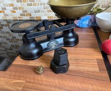 weighing scales