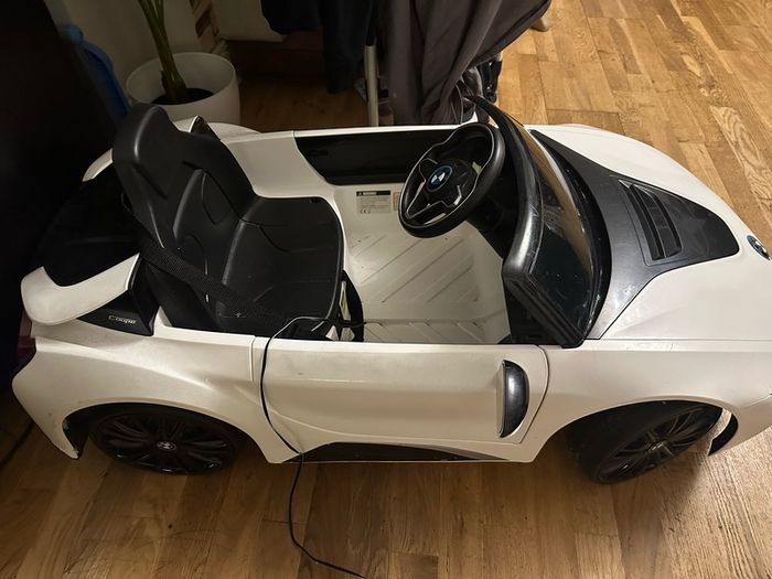 Bmw 18 Coupe White - 12V