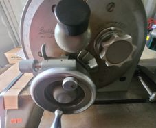 Leitz optical dividing head