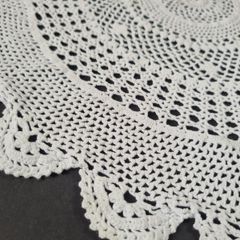 Vintage Handmade Crochet Doily, serviette, 37.5 cm, White Cotton Lace Table Centrepiece