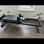 pilates reformer machine Image 2