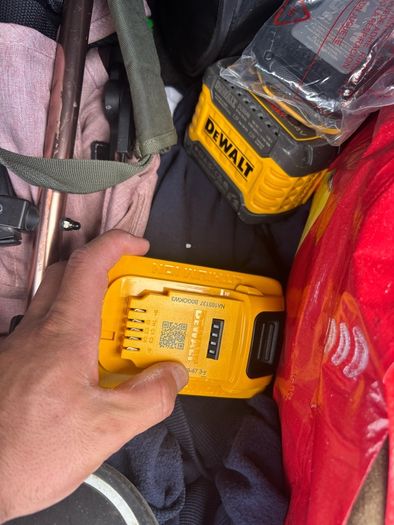 3 dewalt batteries and charger