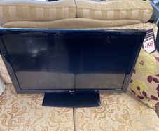 37 inches LG tv