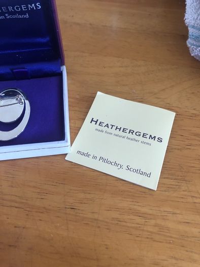 brooch heathergems Scottish made