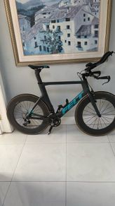 Cycling bikes road